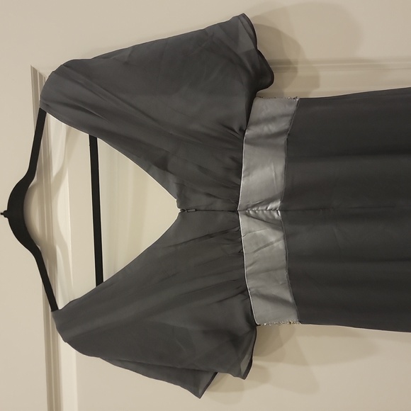 # 55. Formal/ Evning Dress. - Picture 8 of 14